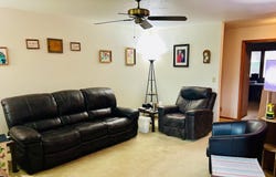 300 E 25th, Yankton, SD 57078