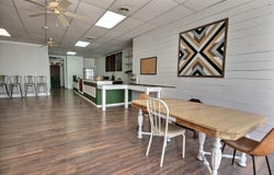 17 N Main St, Caldwell, KS 67022