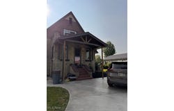 593 Dewey Avenue, Cadiz, OH 43907