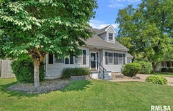 57 Silver Rod Drive, Springfield, IL 62711-9687