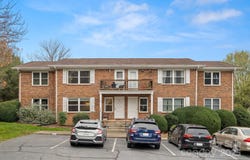 27 Capri Lane, Hendersonville, NC 28791