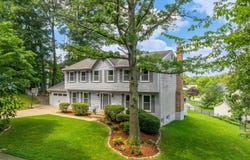 914 BARKER HILL RD, HERNDON, VA 20170