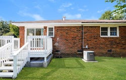 702 Couch St - 52, McMinnville, TN 37110