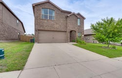 616 Cameron Way, Azle, TX 76020