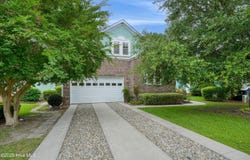 5087 Glen Cove Drive SE, Southport, NC 28461
