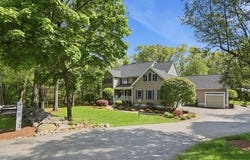 71 Chamberlain Rd, Westford, MA 01886