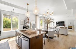 250 Henley Place 206, Weehawken, NJ 07086