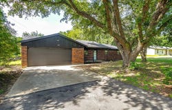 299 Dudley Lane, Burleson, TX 76028