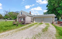 583 Riverside Avenue, Adrian, MI 49221