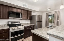 8851 E Elvenstone Way, Tucson, AZ 85730