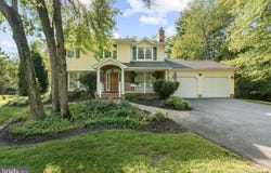 668 WHITE SWAN DR, ARNOLD, MD 21012