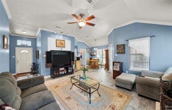 312 Hedrick Drive, Hewitt, TX 76643