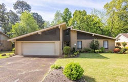 36 MCDANIEL Dr, Jackson, TN 38305-2528