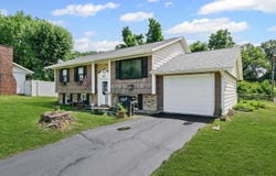 2701 East Road, Danville, IL 61832