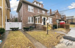 24 Tennyson Street, Highland Park, MI 48203