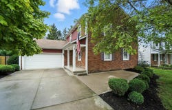 2372 Clover Blossom Court, Grove City, OH 43123