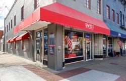 101 W Main St, Independence, KS 67301