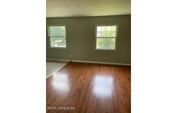 3105 Springfield Dr, Louisville, KY 40214