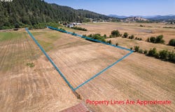 1555 NORTHSIDE RD, Sutherlin, OR 97479