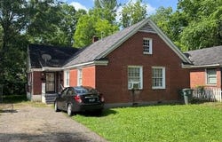 33 E FERNWOOD, Memphis, TN 38109