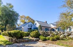 85 Reservoir Road, West Tisbury, MA 02575
