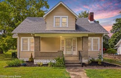 108 1st St, Simpsonville, KY 40067