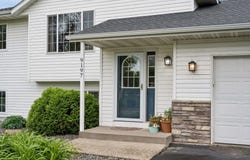 9197 Fallon Drive NE, Monticello, MN 55362