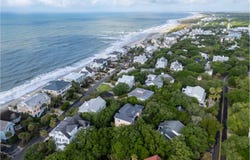 26 Beachwood East, Isle of Palms, SC 29451