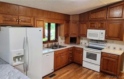 28660 Crestline Road, Gravois Mills, MO 65037