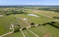375 J B Vandiver LOOP, Moody, TX 76557