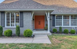 9006 W 104th Terrace, Overland Park, KS 66212