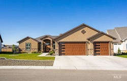 1529 Clear Creek Loop, Twin Falls, ID 83301