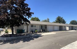 504 E 9TH 14 ST, Newberg, OR 97132