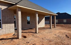 10124 NW 100th Street, Yukon, OK 73099