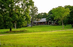 808 Long State Highway Y, Marshfield, MO 65706