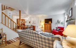 43 Nottingham Way, Franklin, NJ 08873
