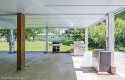 811 View Street, Waveland, MS 39576