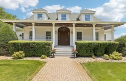 N1474 Fontana Ridge Rd, Fontana, WI 53125