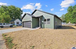 404 N Leavitt Street, Brazil, IN 47834