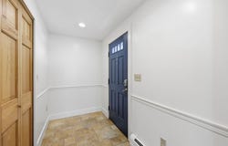 67 Milton St, Northampton, MA 01062
