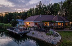 E5885 County Rd S, Marion, WI 54950