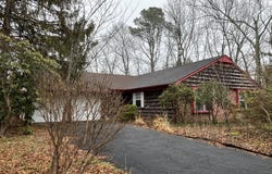 7 Falmouth Drive, Mount Sinai, NY 11766