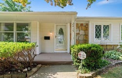 2415 Woodview Drive, Lansing, MI 48911
