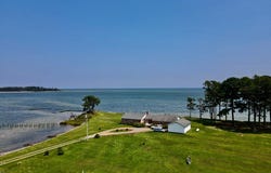 109 Kent Lane, Kilmarnock, VA 22482