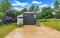7612 W CHALLACOMBE Road, Edwards, IL 61517