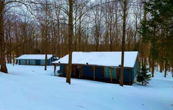 409 Woodhaven Ln, Leitchfield, KY 42754