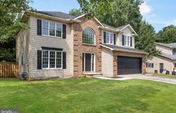 33 CHINKAPIN DRIVE, NEW OXFORD, PA 17350