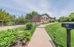 115 Harvard Pl, Manhattan, KS 66502