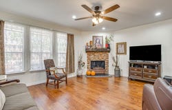 916 Sequoia Way, Saginaw, TX 76131