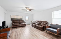 18720 Speculator LN, Elgin, TX 78621